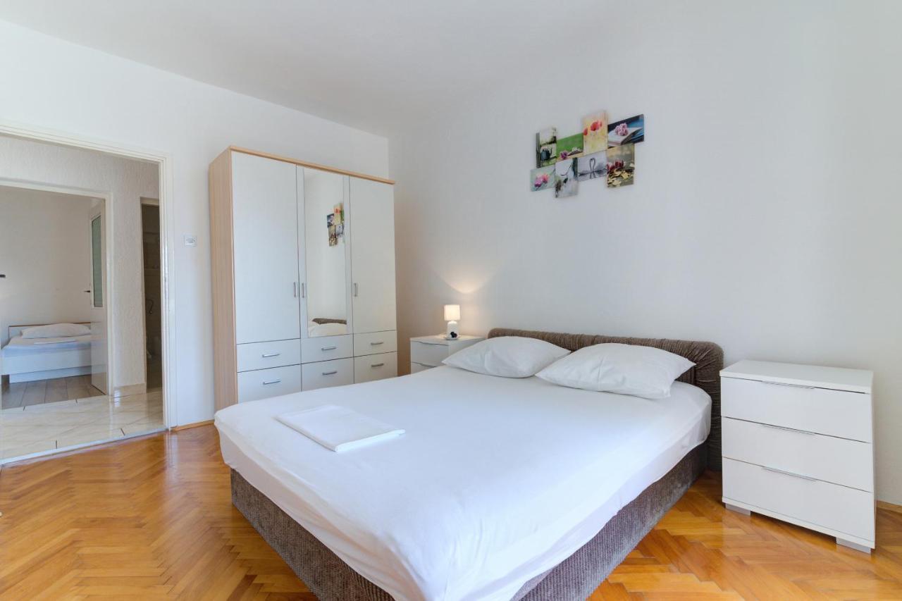 Apartment Marta Senj  Esterno foto