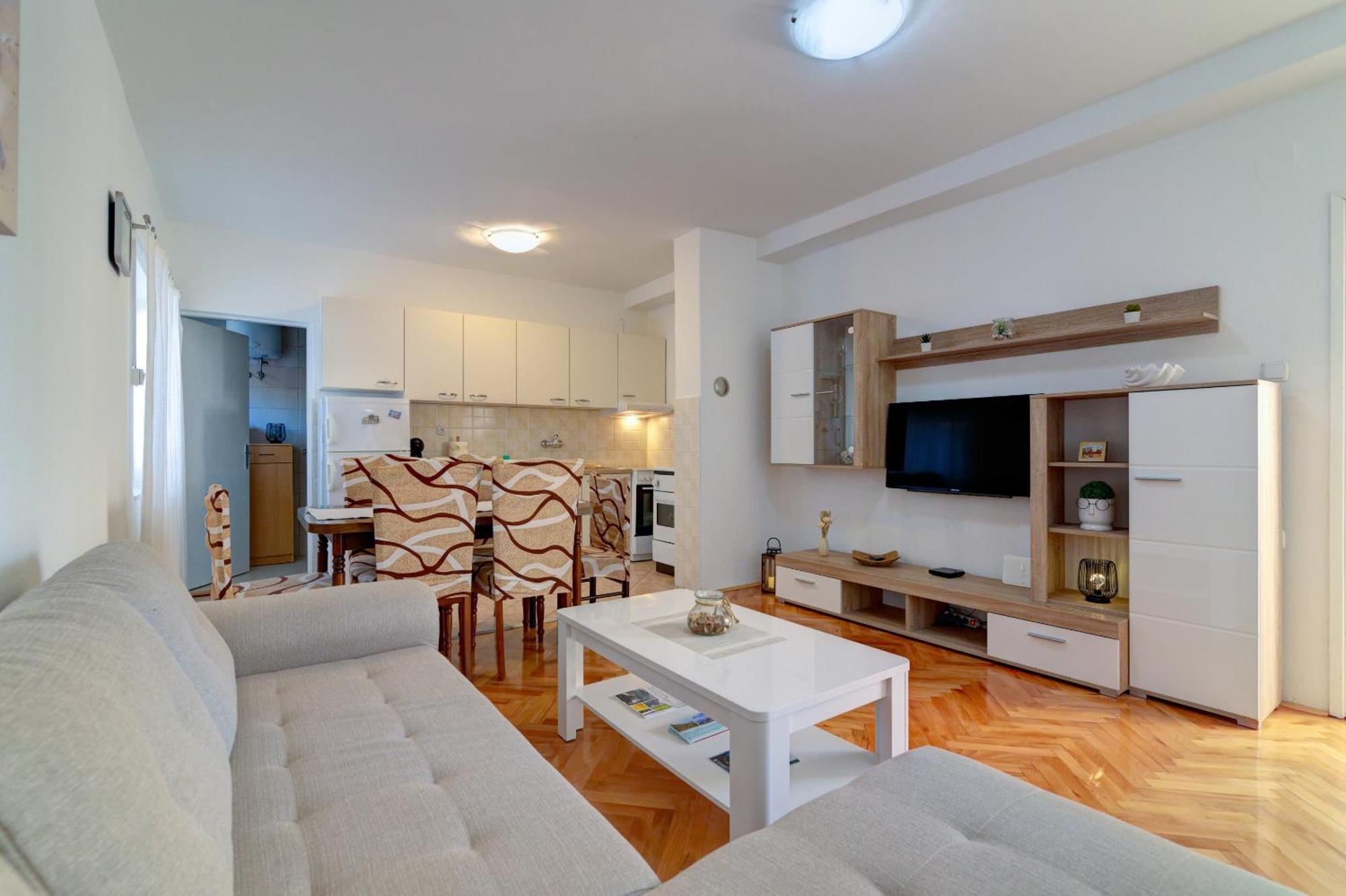Apartment Marta Senj  Esterno foto